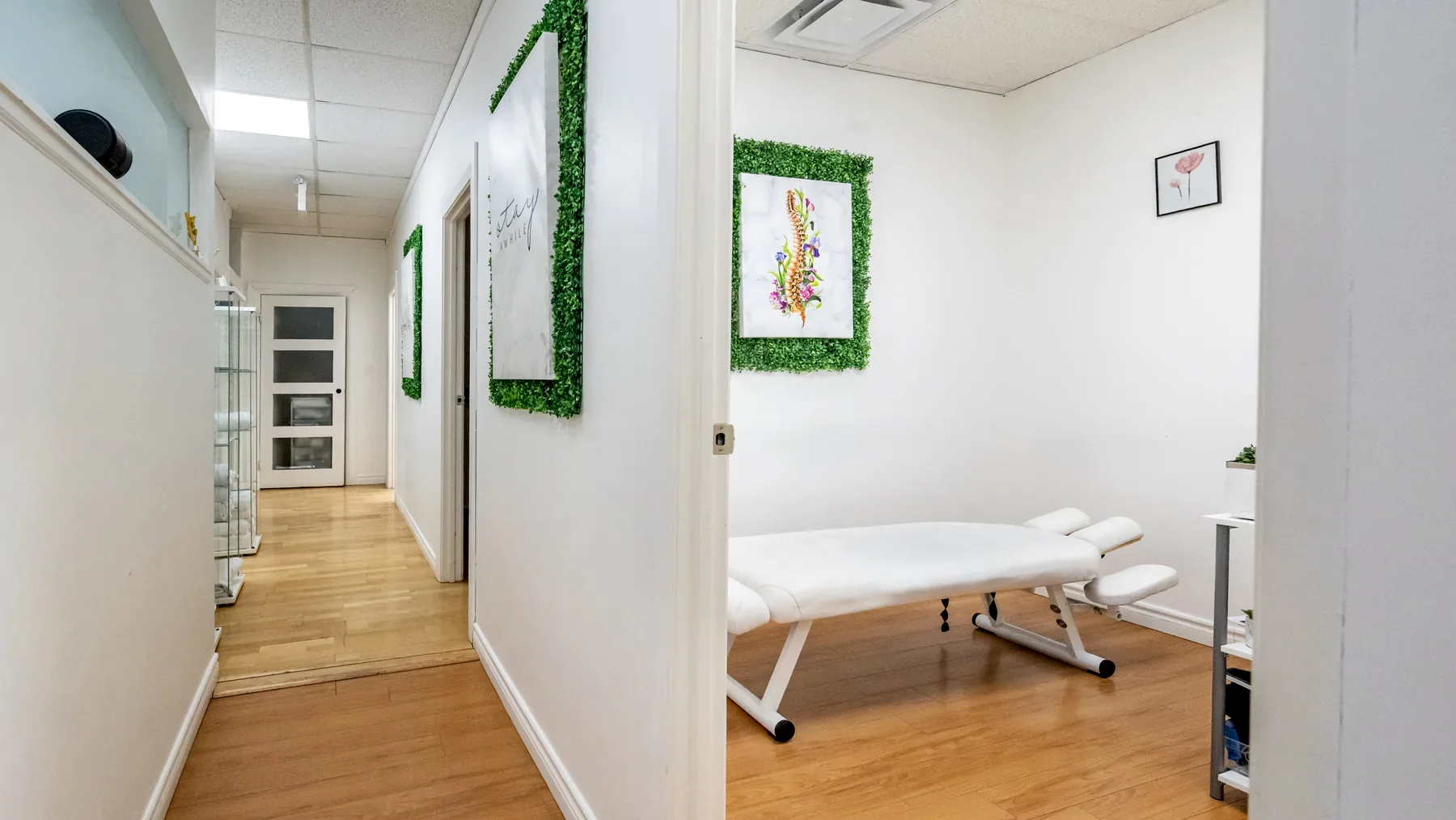 Corridor inside iBODY clinic